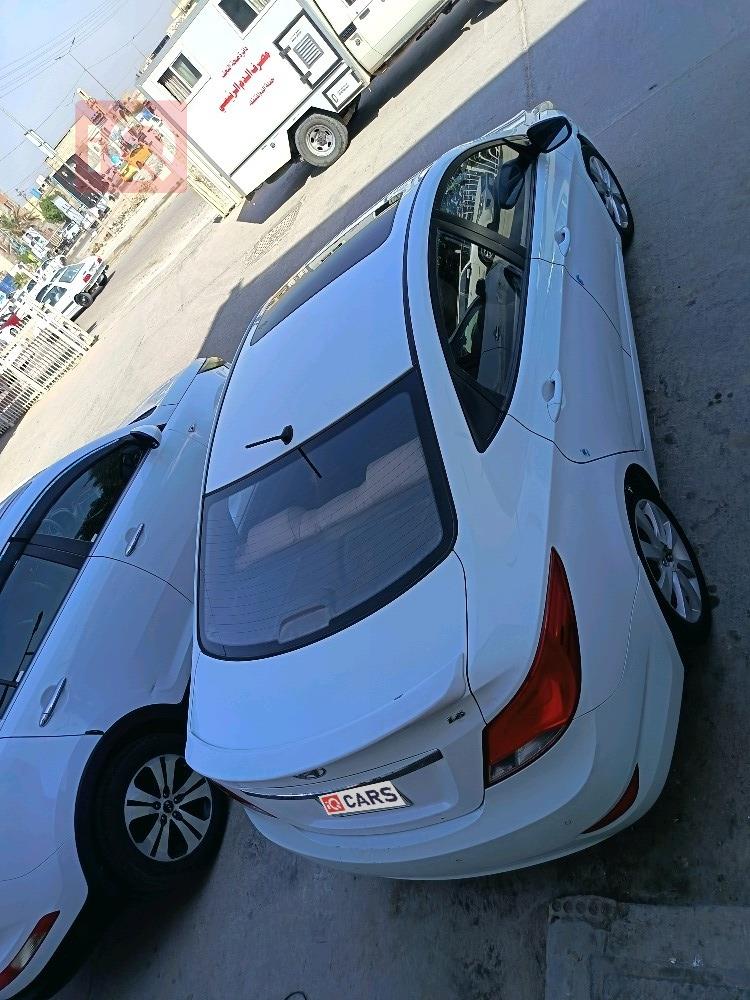 هيونداي أكسنت